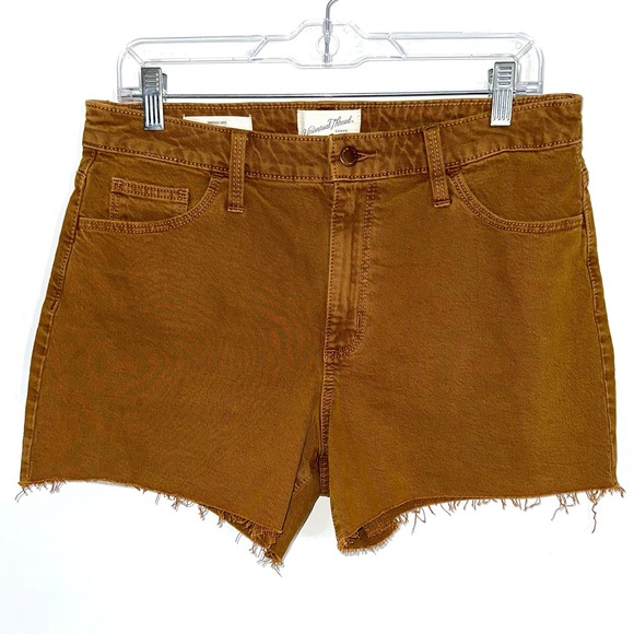 Universal Thread Pants - SOLD 💕Universal Thread High Rise Vintage Midi Jean Shorts